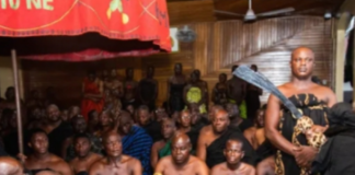 Daasebre Osei Bonsu III swears oath of allegiance to Asantehene and pledges unity and development for Asante Mampong